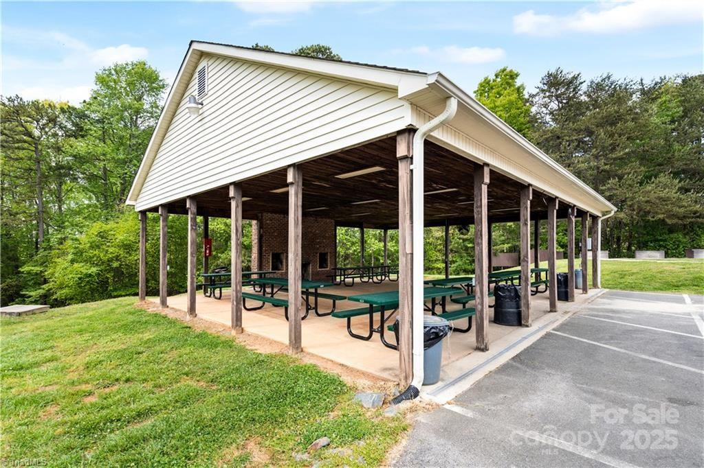 116 Trestle Circle New London NC 28127