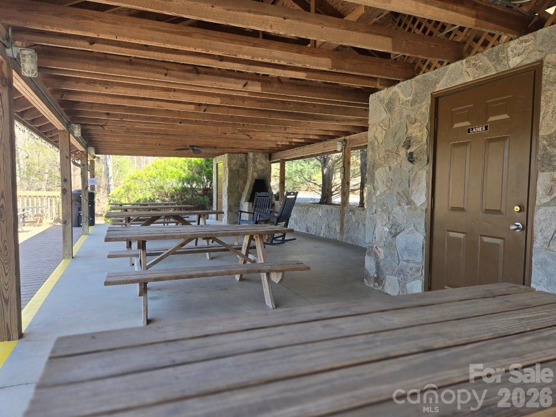 284 Oriole Drive Lake Lure NC 28746