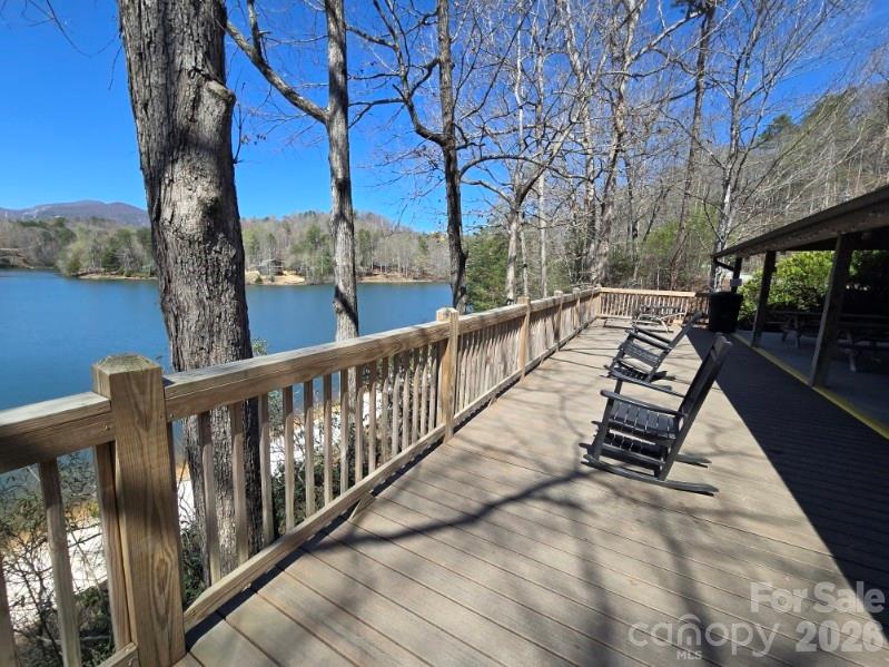 284 Oriole Drive Lake Lure NC 28746