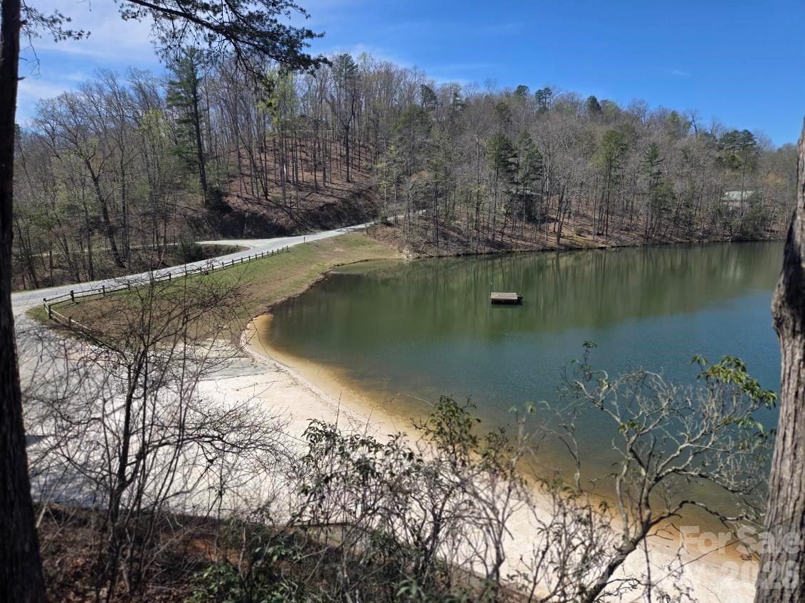 284 Oriole Drive Lake Lure NC 28746