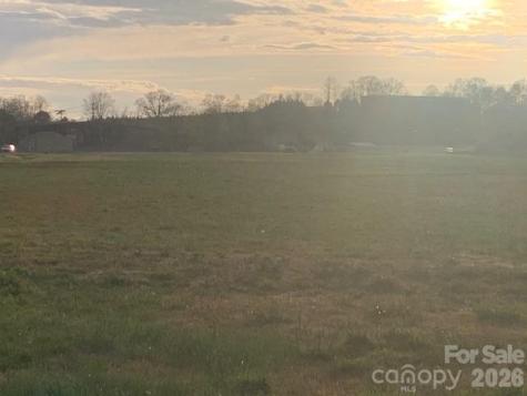 7.33AC Com Chimney Rock Highway Edneyville NC 28792