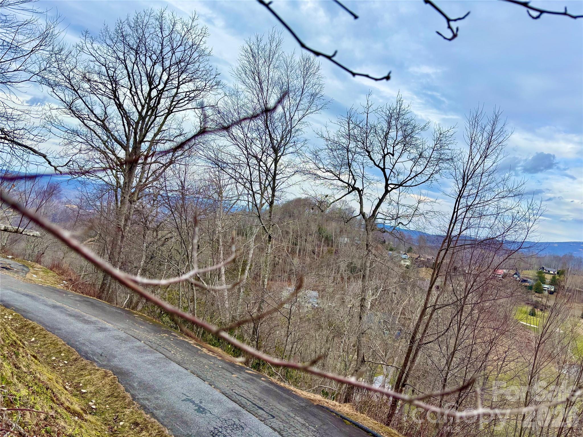 Lot 9 Balsam Drive Newland NC 28657