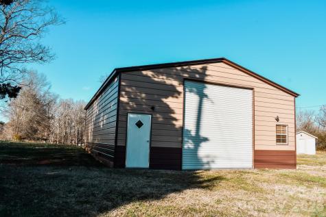 6016 Oxford School Road Claremont NC 28610