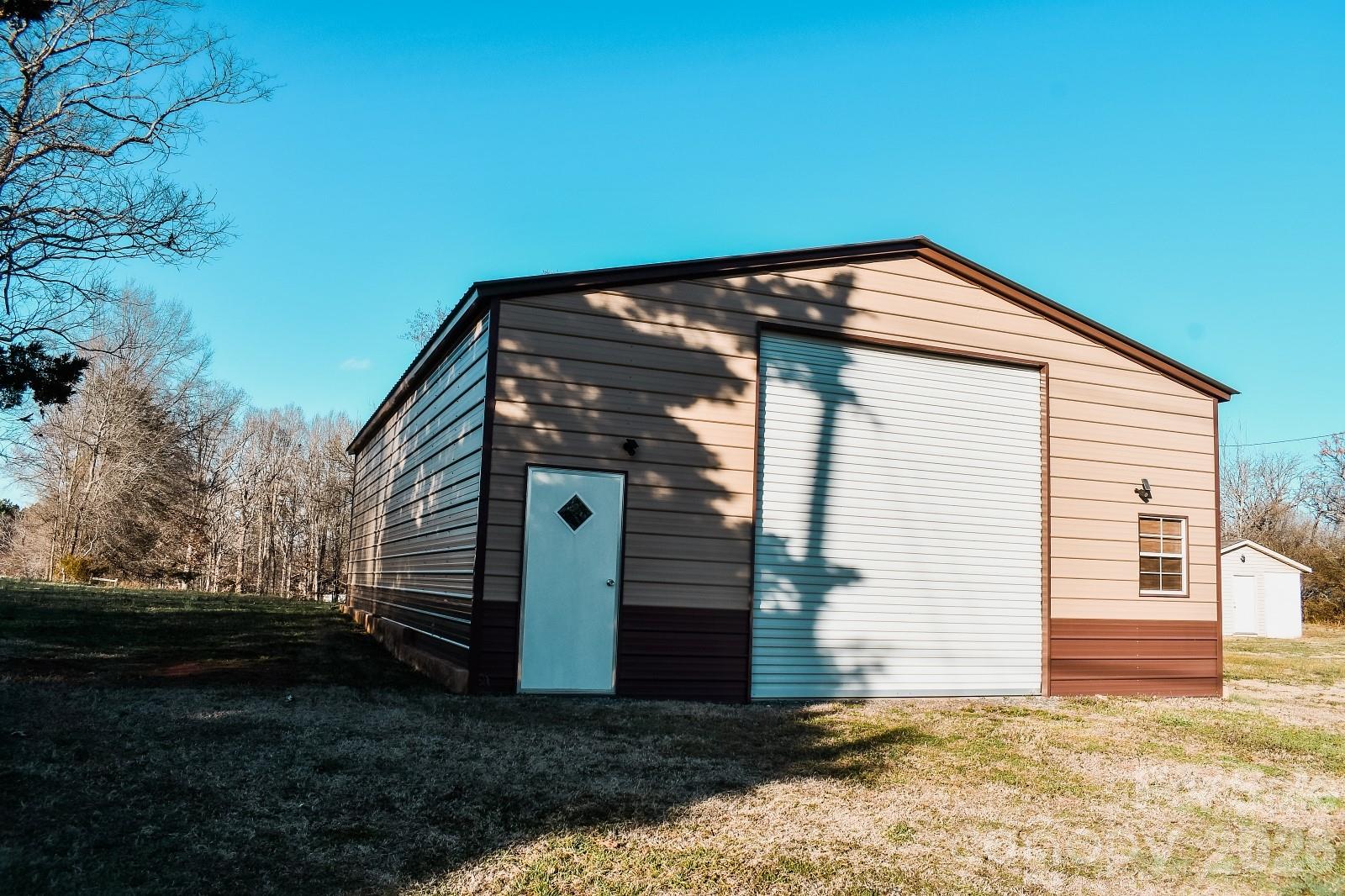6016 Oxford School Road Claremont NC 28610