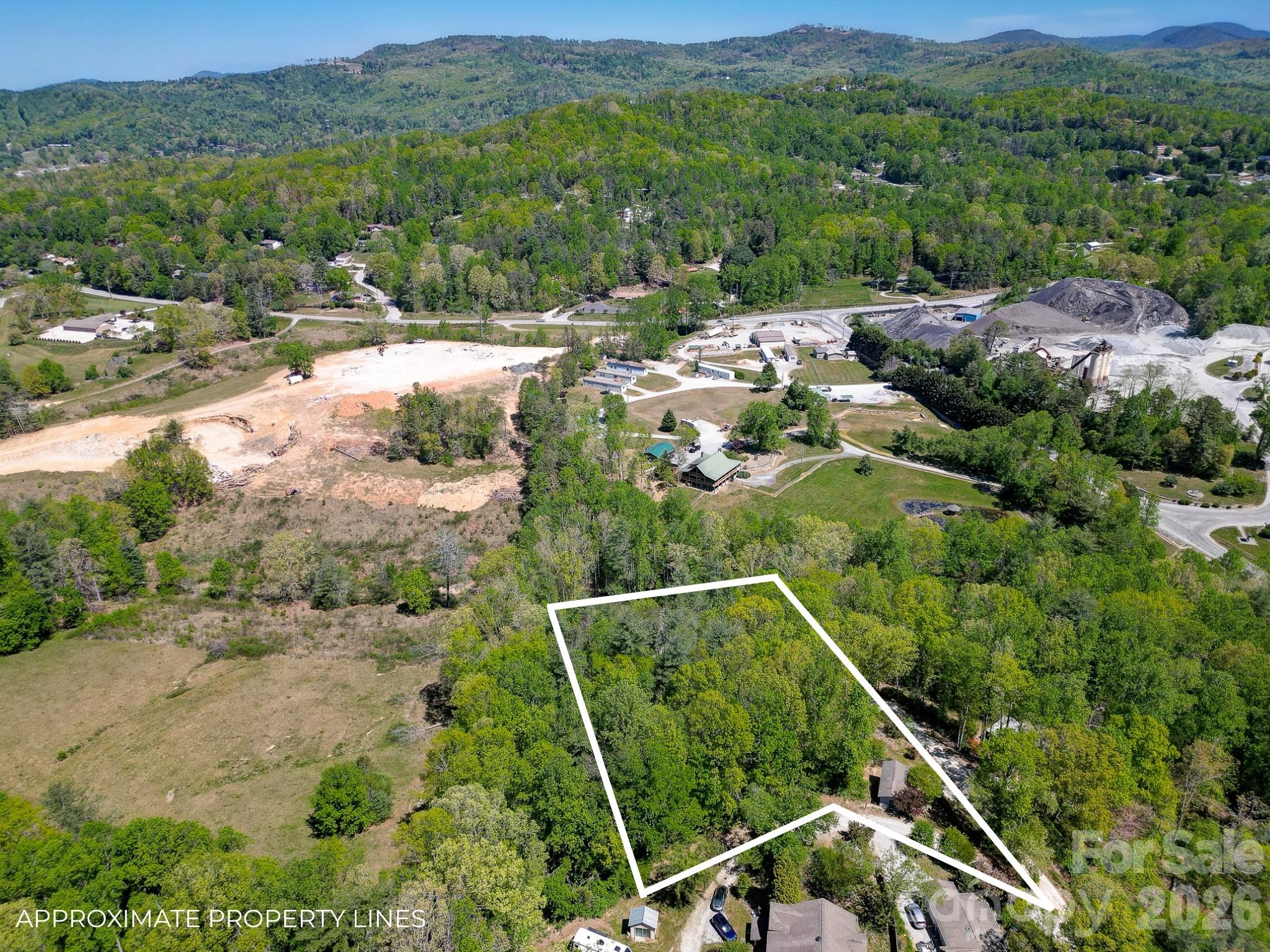 99999 Hicks Mountain Road Hendersonville NC 28792