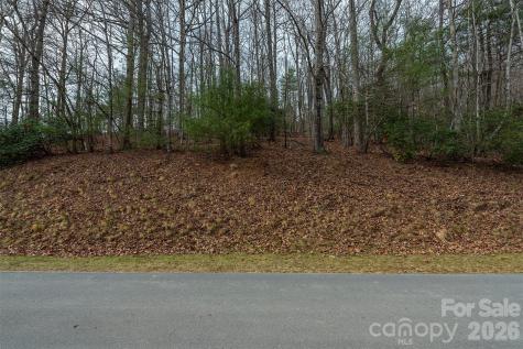 24 Falls Lane Hendersonville NC 28739