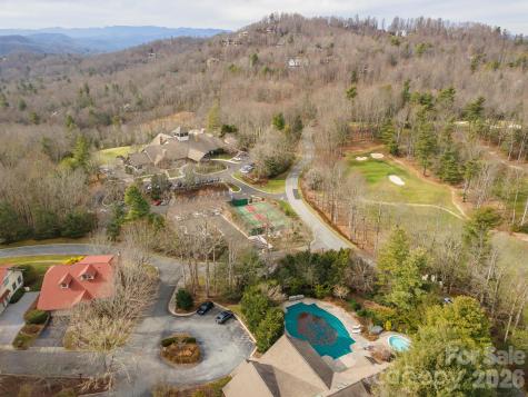 24 Falls Lane Hendersonville NC 28739