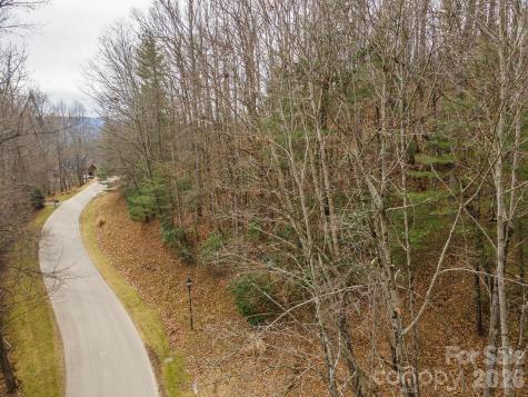 24 Falls Lane Hendersonville NC 28739