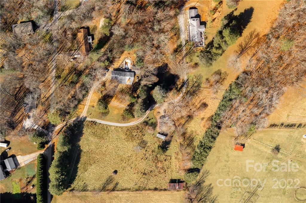 45 Lee Ila Trail Mills River NC 28759