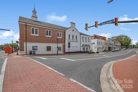 910 Fairview Street Kannapolis NC 28083