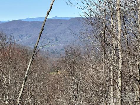 146 E Clubhouse Road Sylva NC 28779