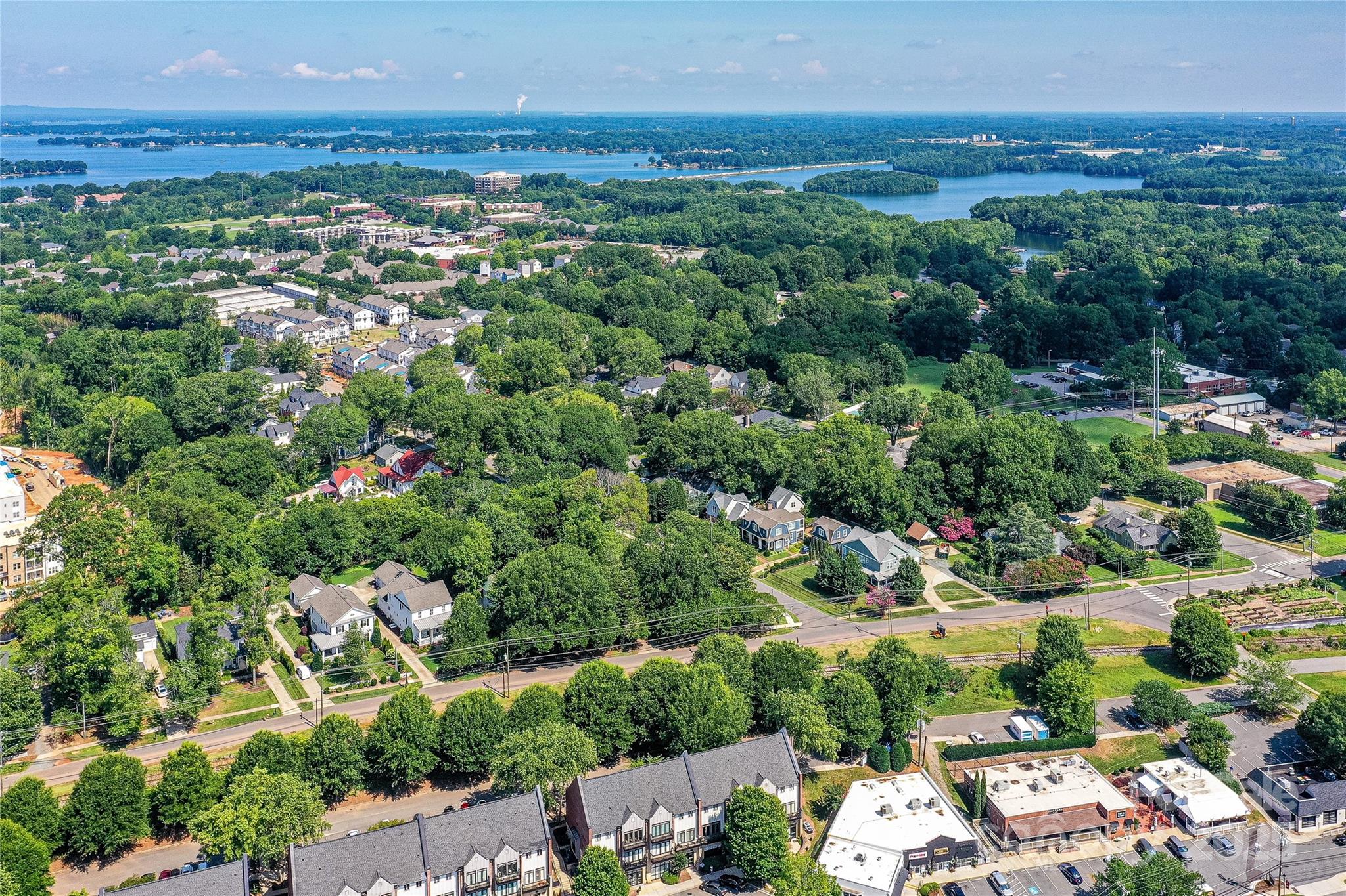 504 Potts Street Davidson NC 28036