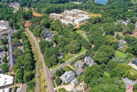 504 Potts Street Davidson NC 28036