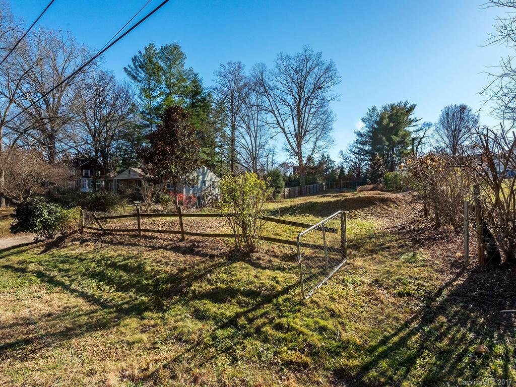 33 Lakewood Drive Asheville NC 28803