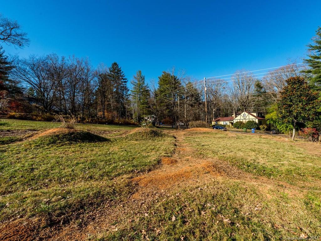 33 Lakewood Drive Asheville NC 28803