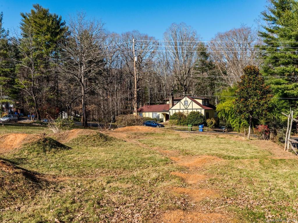 33 Lakewood Drive Asheville NC 28803