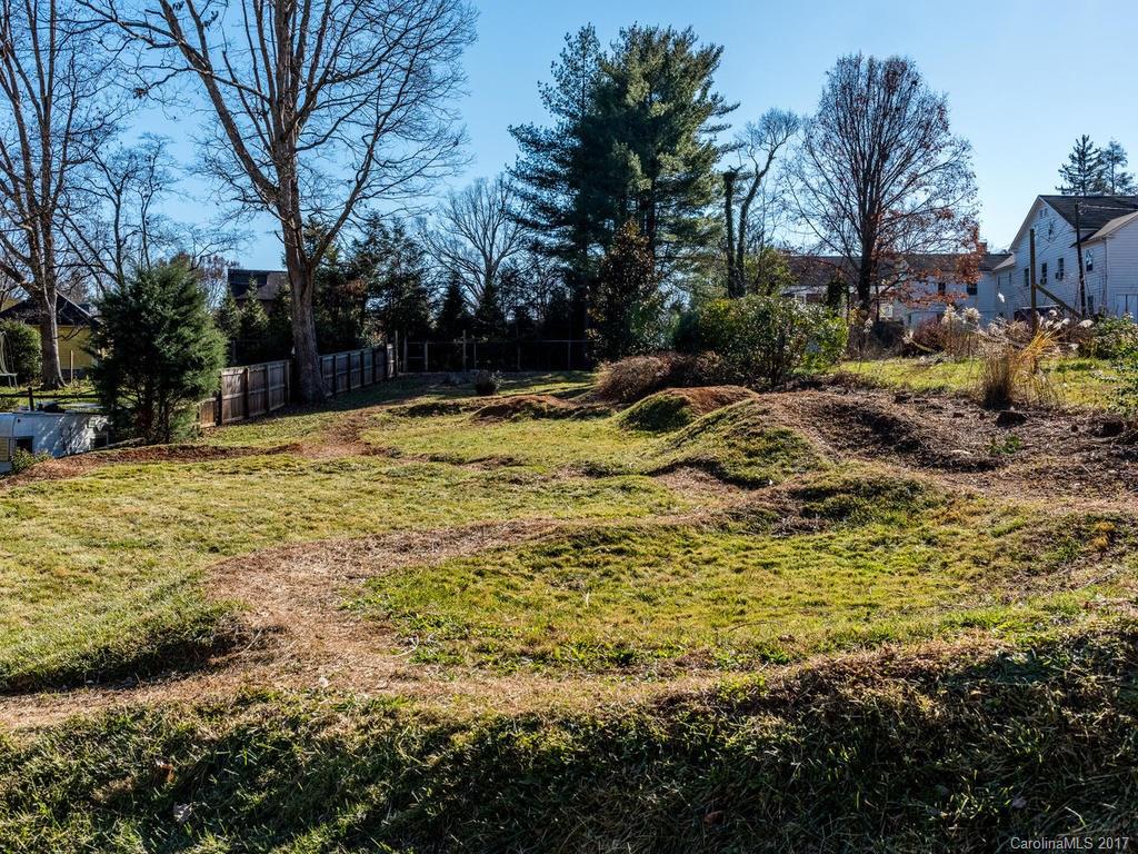 33 Lakewood Drive Asheville NC 28803