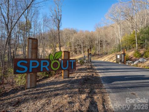 63 Summit Trail Drive Hendersonville NC 28792