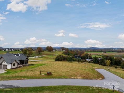 301 Majestic Ridge Road Mills River NC 28759