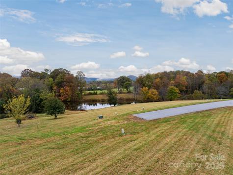 301 Majestic Ridge Road Mills River NC 28759