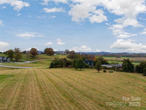 301 Majestic Ridge Road Mills River NC 28759