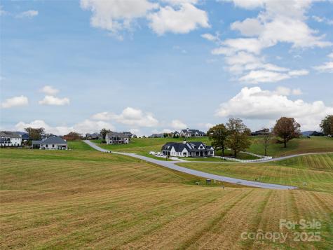 301 Majestic Ridge Road Mills River NC 28759