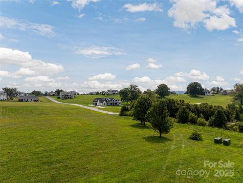 301 Majestic Ridge Road Mills River NC 28759
