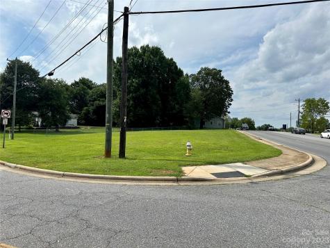 158 Lenoir Rhyne Boulevard SE Hickory NC 28602