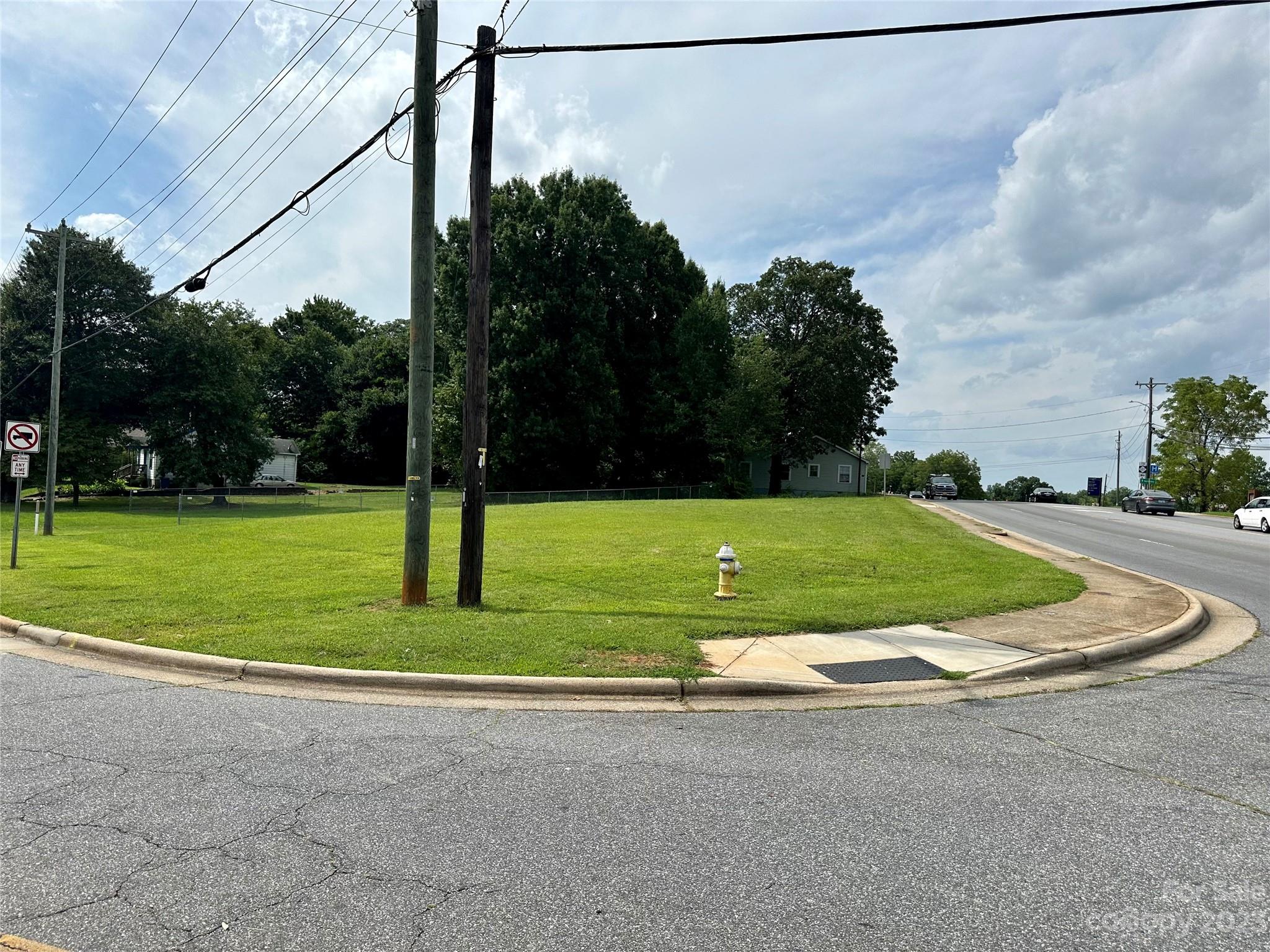 158 Lenoir Rhyne Boulevard SE Hickory NC 28602