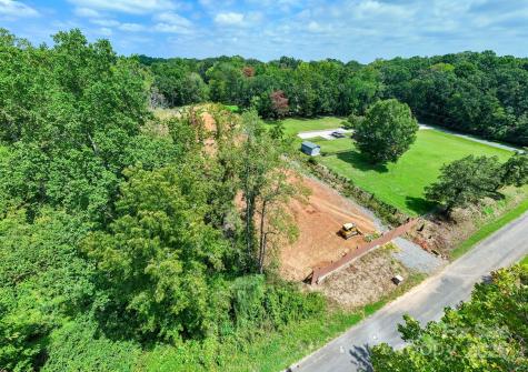 3132 Beaman Avenue Charlotte NC 28273