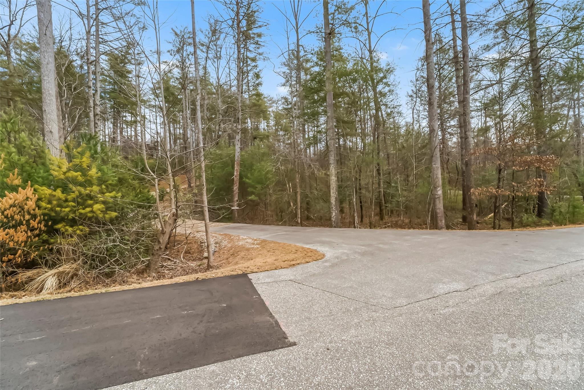 2086 October Drive Nebo NC 28761
