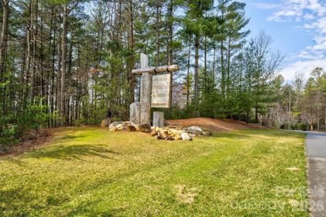 2086 October Drive Nebo NC 28761