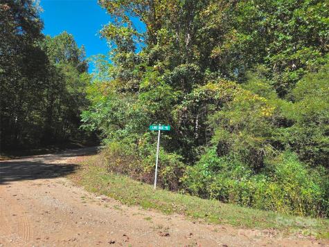 123 Live Oak Loop Waynesville NC 28785