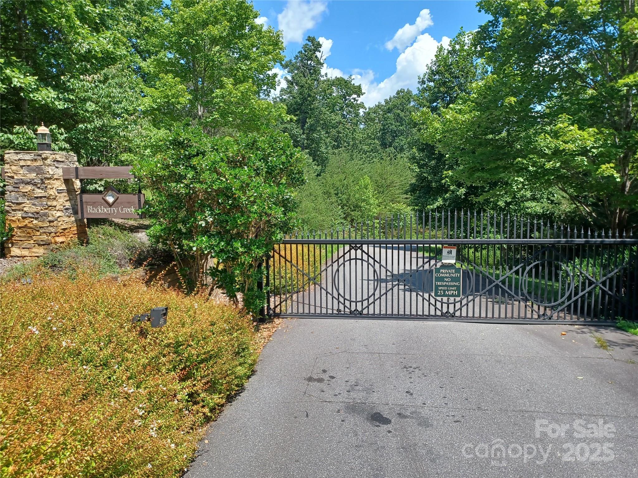 31 Hull Avenue Nebo NC 28761