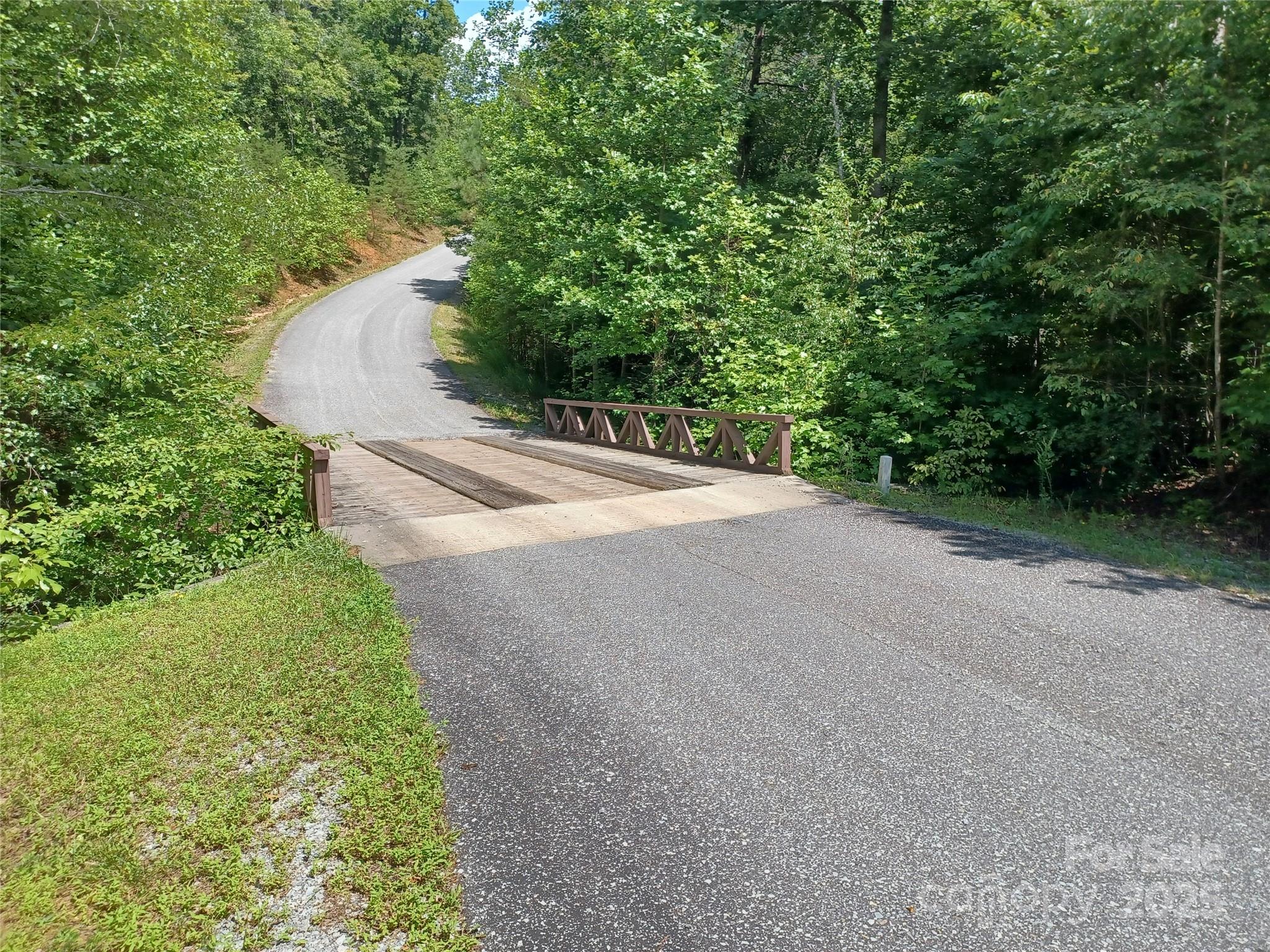 31 Hull Avenue Nebo NC 28761