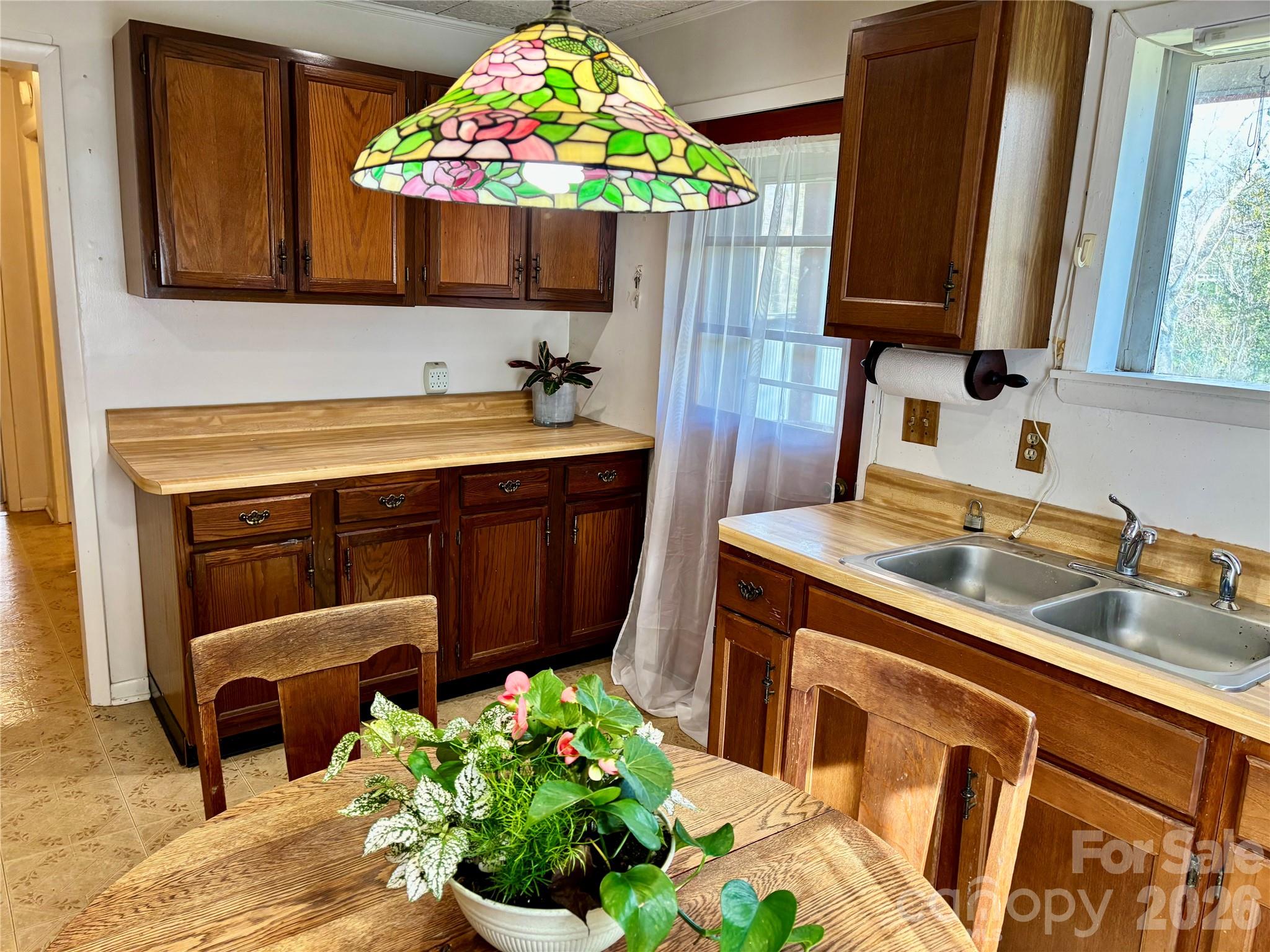 67 Shawnee Trail Asheville NC 28805