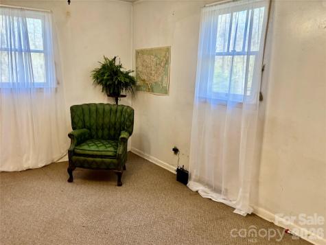 67 Shawnee Trail Asheville NC 28805