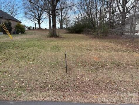 124 Harbourtown Drive Kings Mountain NC 28086
