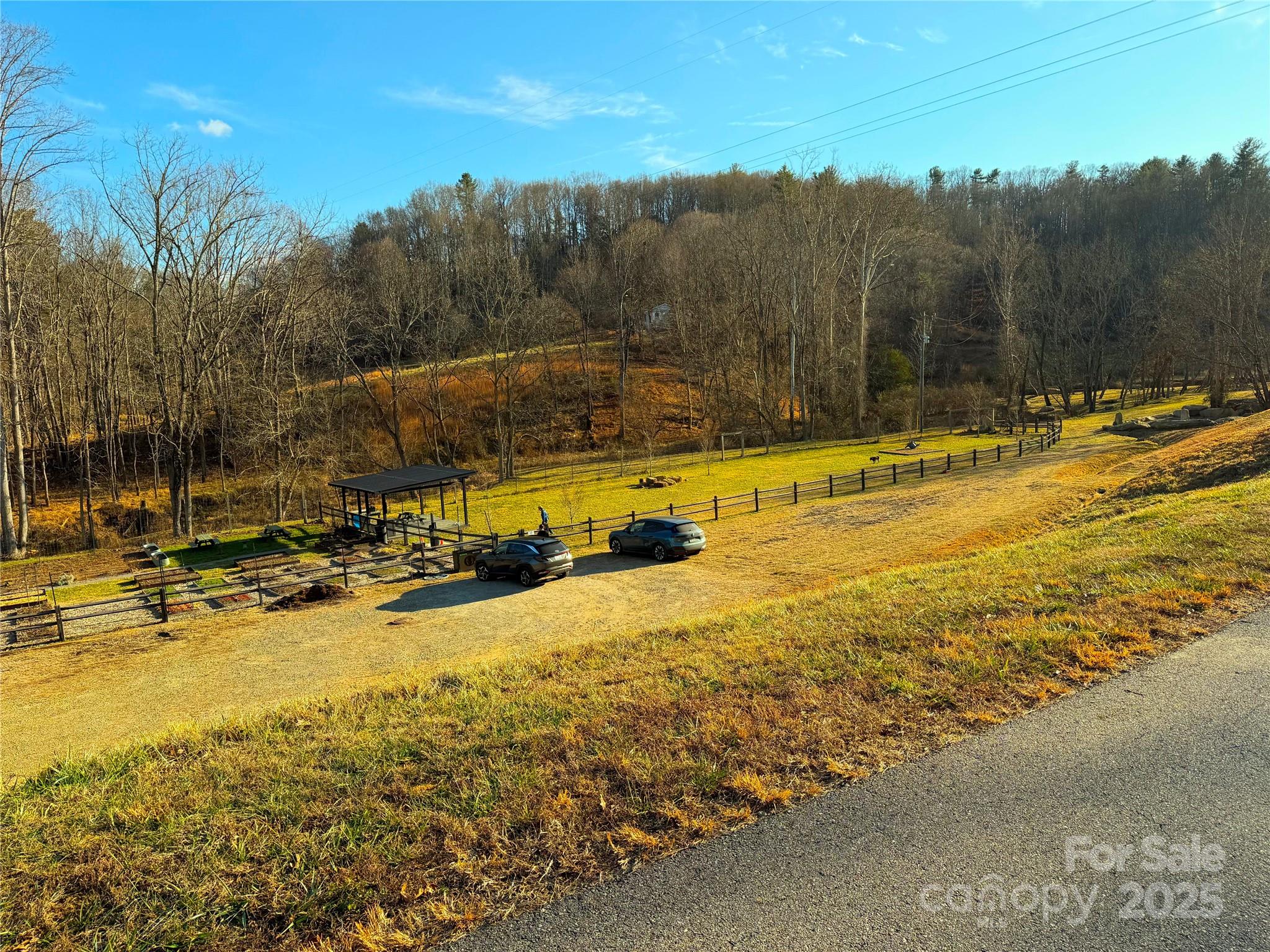 2 River Run Asheville NC 28804