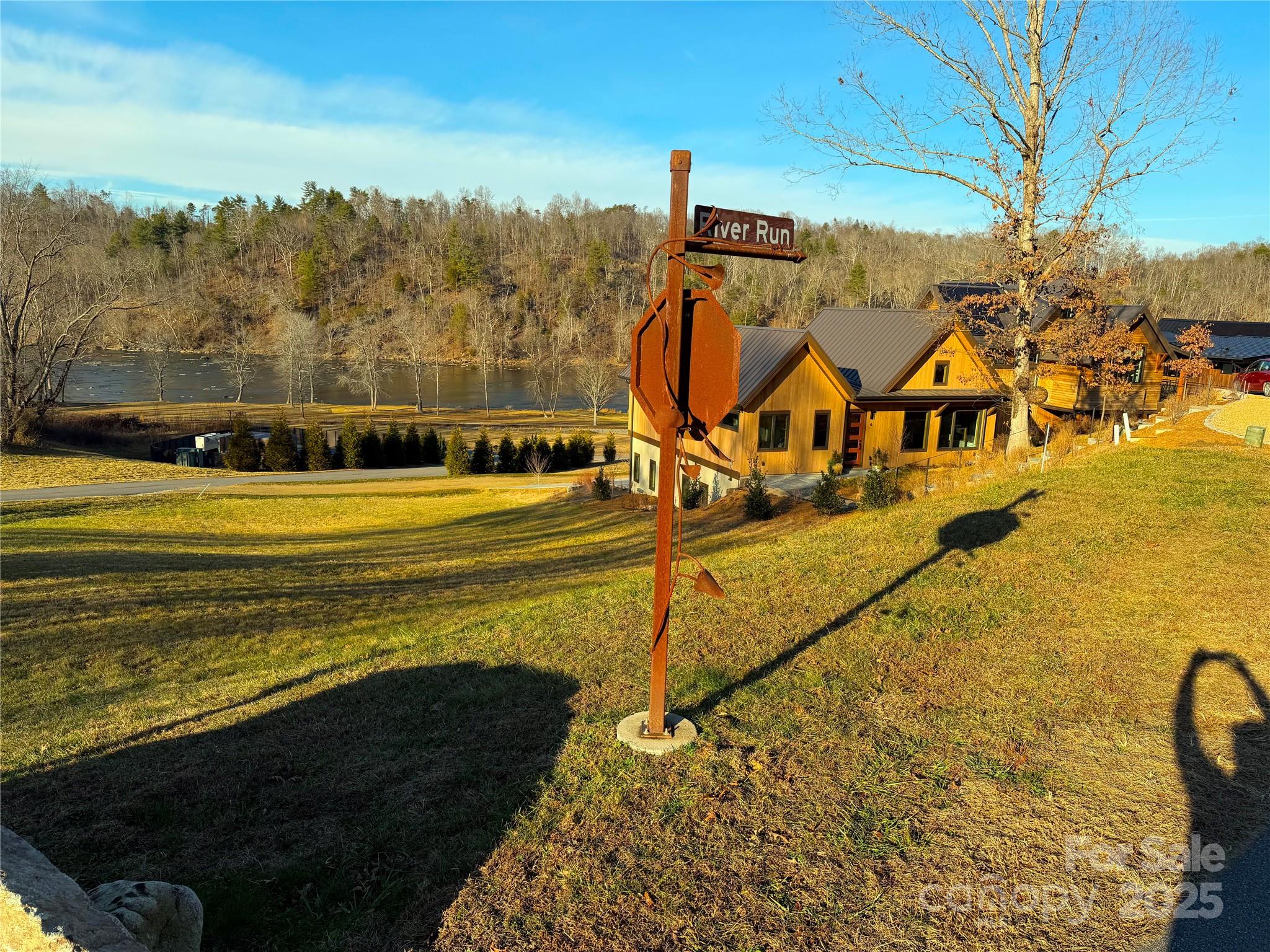 2 River Run Asheville NC 28804