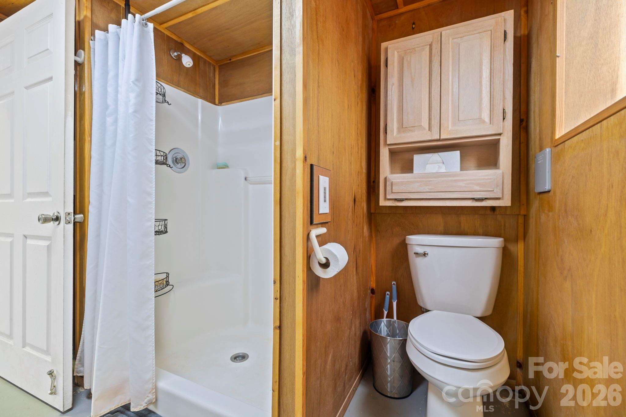 181 Pathkiller Road Lake Toxaway NC 28747