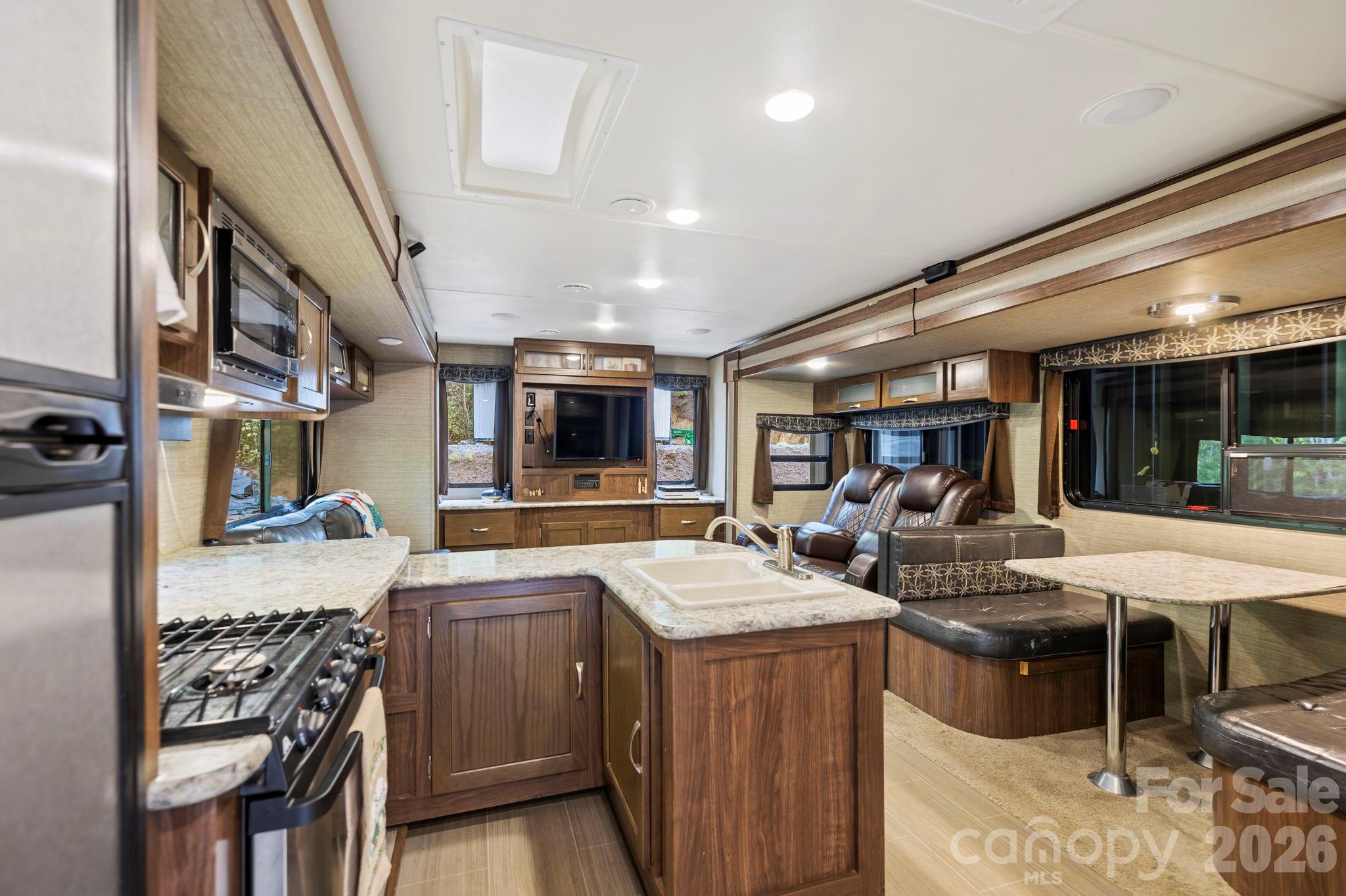 181 Pathkiller Road Lake Toxaway NC 28747