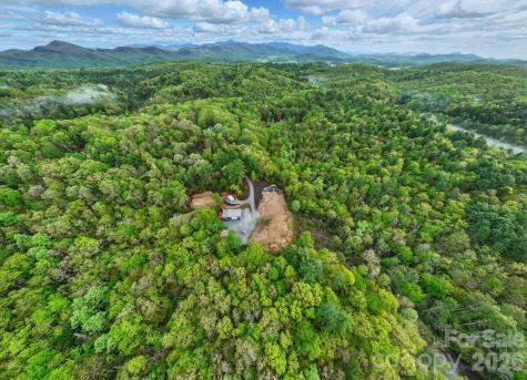 181 Pathkiller Road Lake Toxaway NC 28747