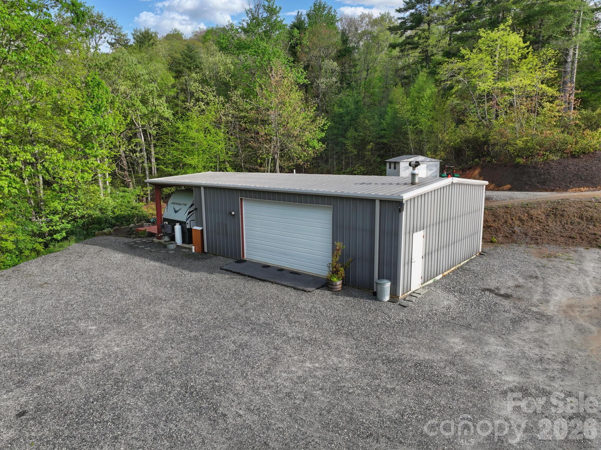 181 Pathkiller Road Lake Toxaway NC 28747