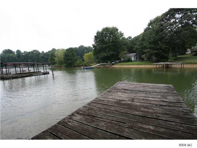 136 Marina Lane Mooresville NC 28117