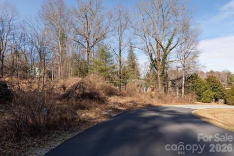 62 Oscelake Way Hendersonville NC 28739