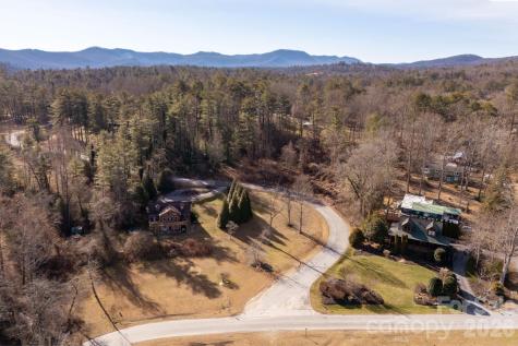 62 Oscelake Way Hendersonville NC 28739