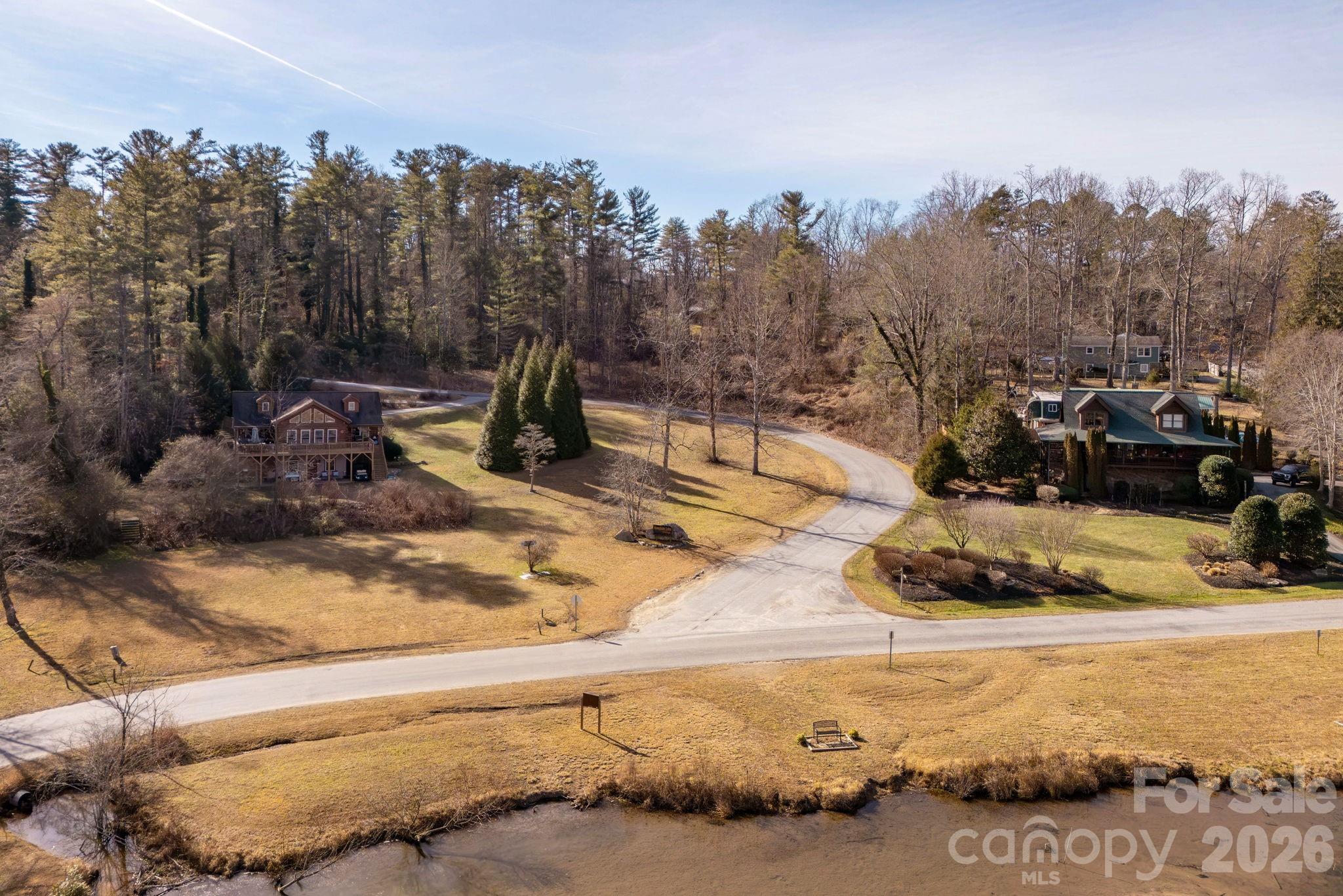 62 Oscelake Way Hendersonville NC 28739