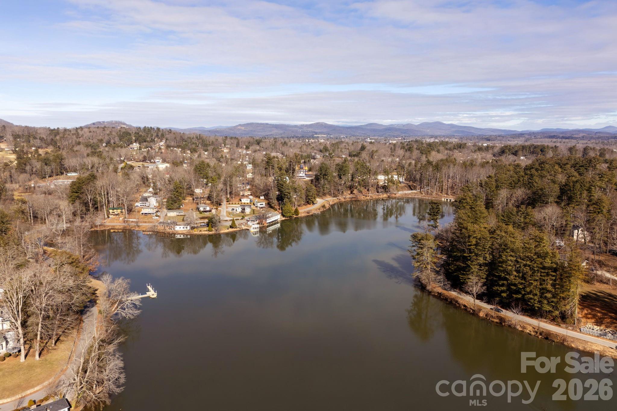 62 Oscelake Way Hendersonville NC 28739