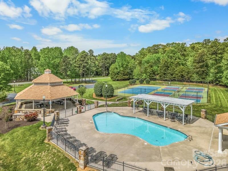 1047 Starboard Reach Drive Lexington NC 27292